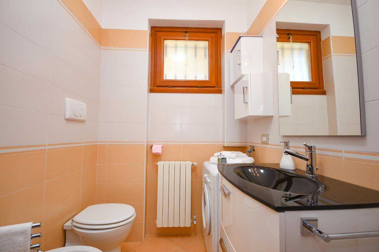 Sirmione Beach Apartment Eksteriør bilde