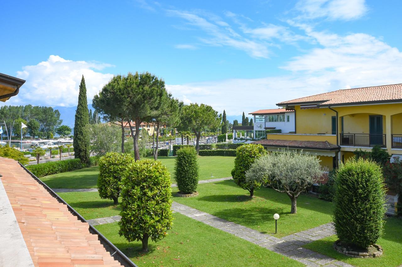 Sirmione Beach Apartment Eksteriør bilde