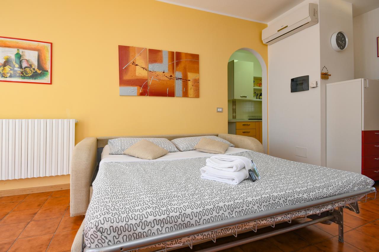 Sirmione Beach Apartment Eksteriør bilde
